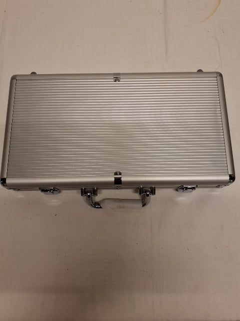 Pokersæt ny pris 175 kr.